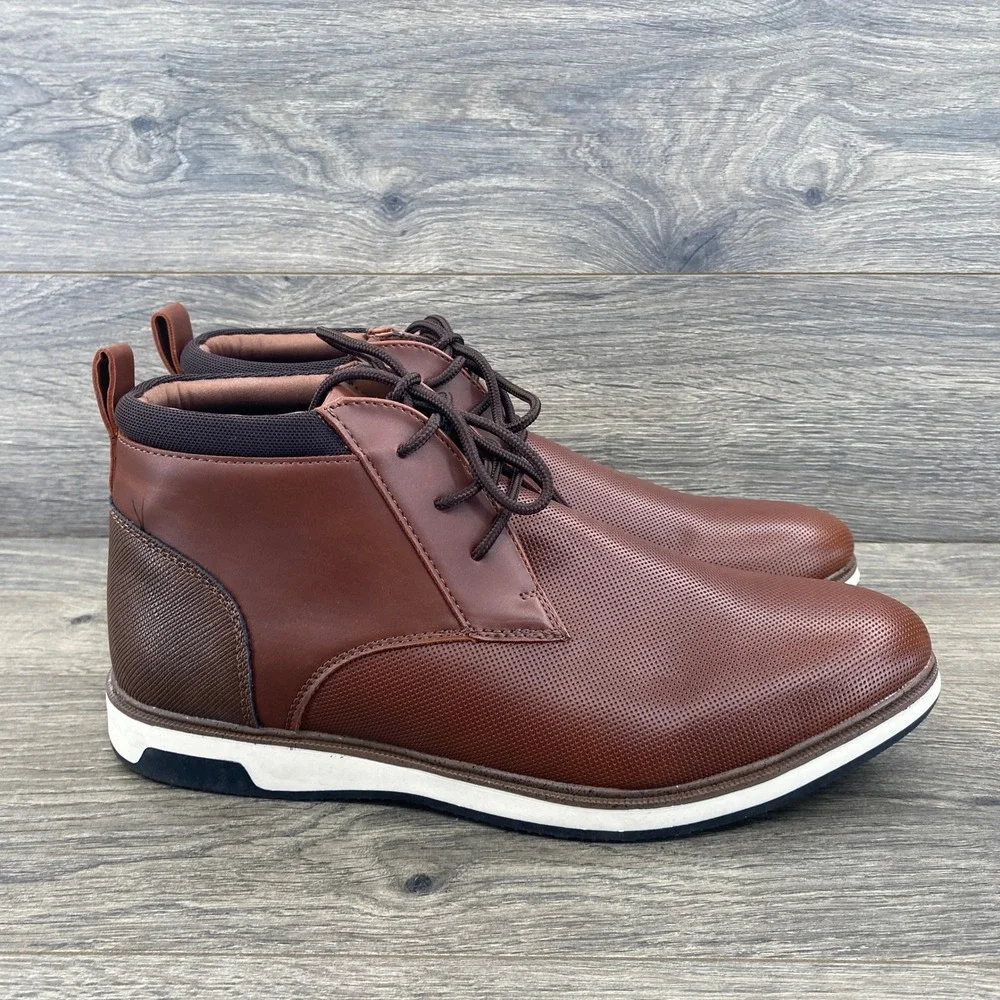 Aldo Chukka Boots Mens 10.5 Brown Perforated Lace Up Sneaker Sole